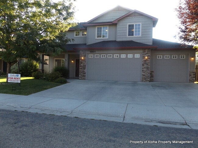 property at 4864 N Wild Goose Way