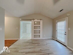 11190 Knotty Pine Pl in Hampton, GA - Foto de edificio - Building Photo