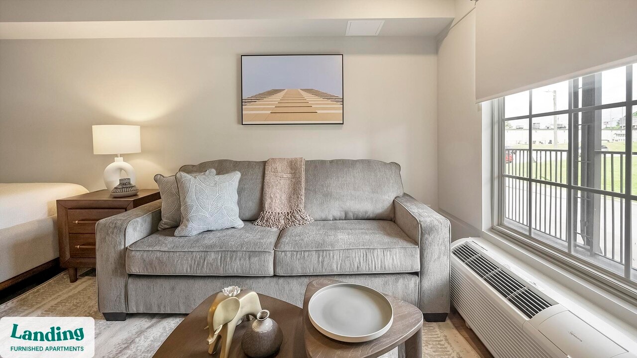 5772 Old Hickory Blvd in Nashville, TN - Foto de edificio