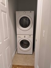 4742 N Sawyer Ave, Unit #2 in Chicago, IL - Foto de edificio - Building Photo