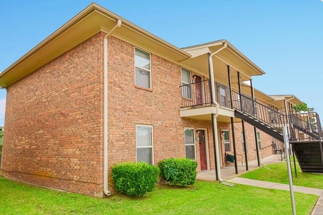 100 Sunset St in Malakoff, TX - Building Photo - Building Photo