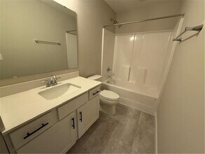 5399 Robinwood Ct in Chaska, MN - Building Photo - Building Photo
