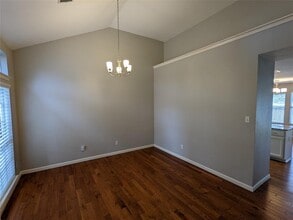 4409 Hoffman Dr in Austin, TX - Building Photo - Building Photo