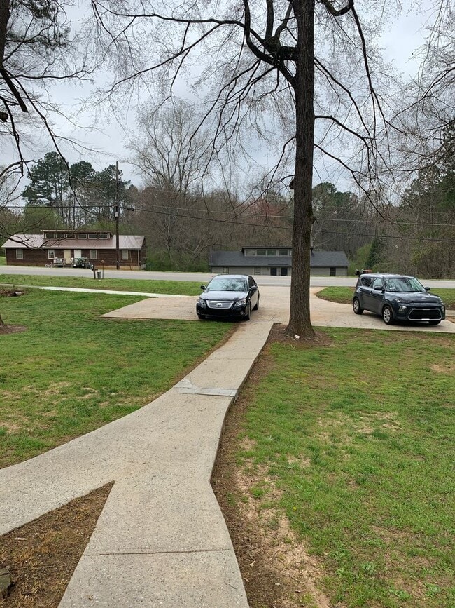 600-602 Freeman Dr in Athens, GA - Building Photo - Building Photo