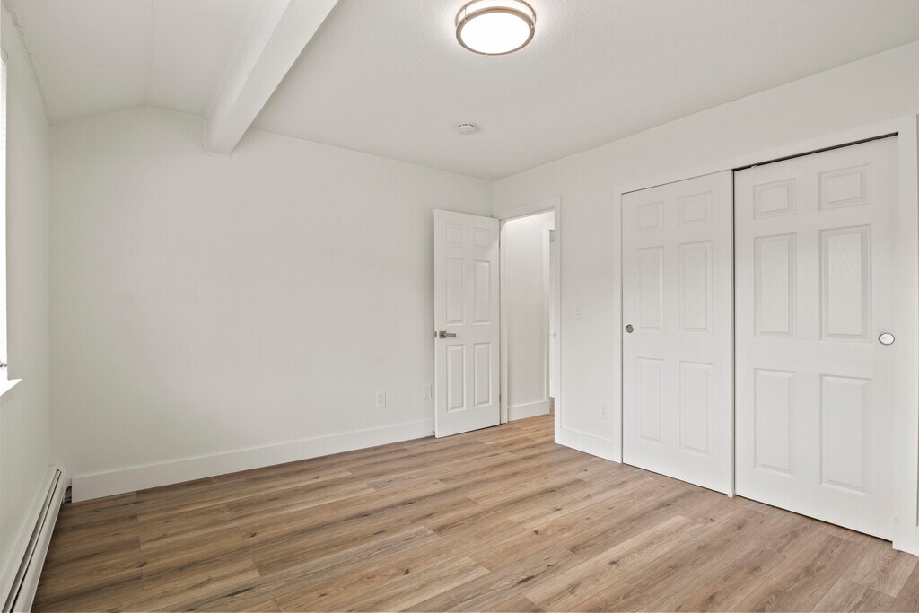 Little Creek Apartments Rochester, NY Apartments