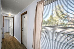 2560 S Tabernacle Pl in Jacksonville, FL - Building Photo