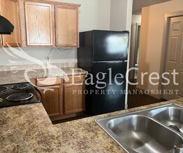 2121 S 2nd Ave-Unit -103 in Walla Walla, WA - Building Photo - Building Photo