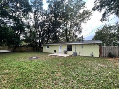 2111 NW 55th St in Gainesville, FL - Building Photo - Building Photo