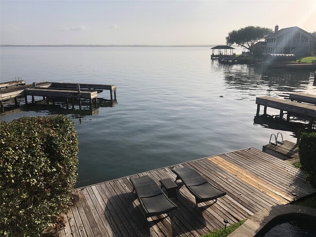 property at 45 Lakeview Village