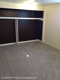 1418 W Summit Ave photo'