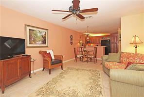 50 Emerald Woods Dr-Unit -A5 in Naples, FL - Building Photo - Building Photo