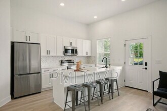 92 E Innis Ave in Columbus, OH - Building Photo - Building Photo