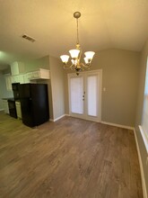 4434 Jarvis St in Lubbock, TX - Foto de edificio - Building Photo