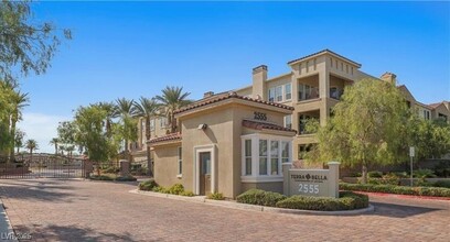 2555 Hampton Rd in Henderson, NV - Building Photo - Building Photo