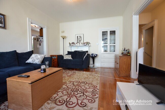 13 Falkland St in Boston, MA - Building Photo - Building Photo