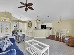 4108 SW 23rd Ave in Cape Coral, FL - Foto de edificio - Building Photo