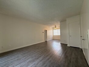 4462 W. 132nd Street, in Hawthorne, CA - Building Photo - Interior Photo