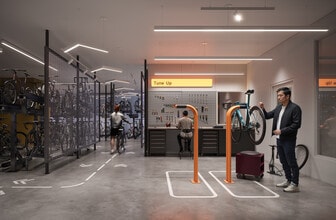 The Spoke in Toronto, ON - Building Photo - Building Photo