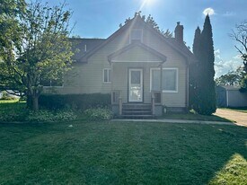 1893 Emily Ct in Auburn Hills, MI - Building Photo