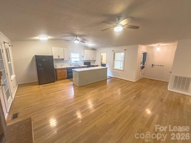 115 Setter Ct in Statesville, NC - Building Photo - Building Photo