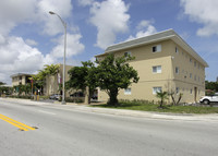 Bel House Apartments in North Miami, FL - Foto de edificio - Building Photo