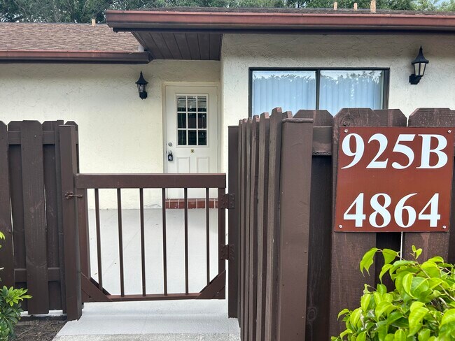 property at 4864 Sable Pine Cir