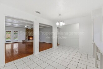 2115 Oak Shores Dr in Humble, TX - Building Photo - Building Photo