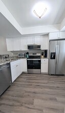 6296 Sugar Bush Ln, Unit E in Ft. Myers, FL - Building Photo - Building Photo