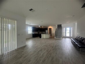 1054 Castlevecchio Loop in Alafaya, FL - Building Photo - Building Photo