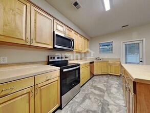 90 Summer Hill Way in Richmond Hill, GA - Foto de edificio - Building Photo