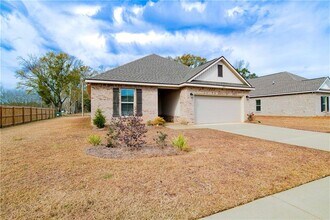 23516-23512 Lampkin Dr in Robertsdale, AL - Building Photo - Building Photo