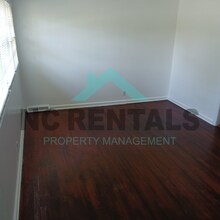 1410 E Cone Blvd in Greensboro, NC - Building Photo - Building Photo