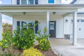 151 Titleist Ct in Raeford, NC - Building Photo - Building Photo