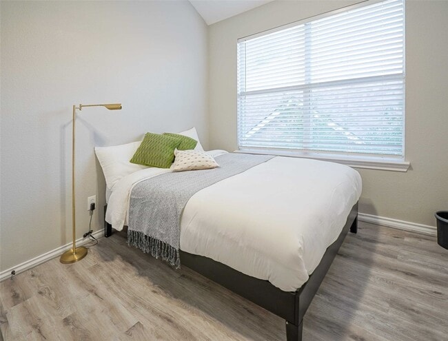 property at 2137 Goliad Cir