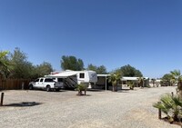 310 N Central Blvd in Quartzsite, AZ - Foto de edificio - Other