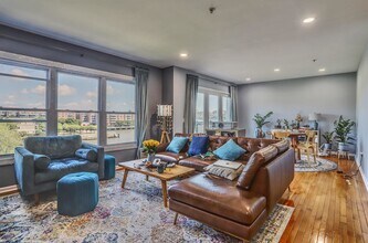 340 The Promenade in Edgewater, NJ - Building Photo - Building Photo