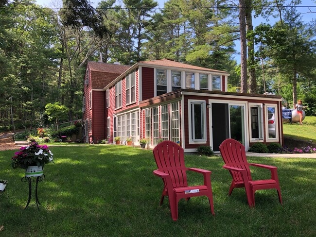 100 College Pond Rd
