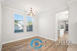 12177 Pepper Tree Ln in Poway, CA - Building Photo - Building Photo