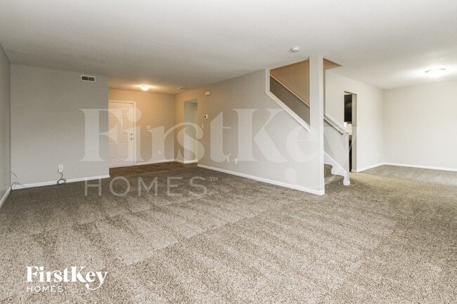 1394 Osprey Way in Greenwood, IN - Foto de edificio - Building Photo