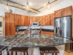 222 N Kalamazoo Mall in Kalamazoo, MI - Building Photo - Building Photo