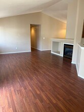 862 NW Oak Ln in Redmond, OR - Building Photo - Building Photo