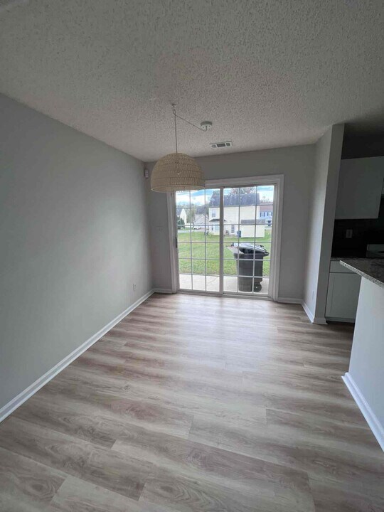 2106 Wexford Way in Statesville, NC - Building Photo