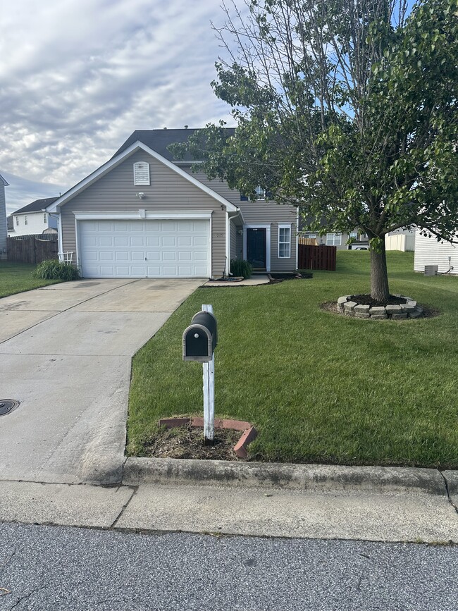 property at 1009 Highstone Dr
