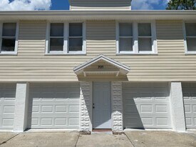 3935 18th Ave S in St. Petersburg, FL - Building Photo