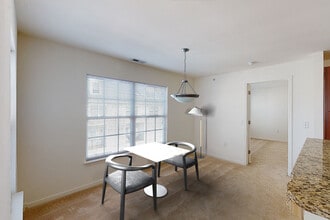 998 Stewart Ave-Unit -FL3-ID1241A in Garden City, NY - Building Photo - Building Photo