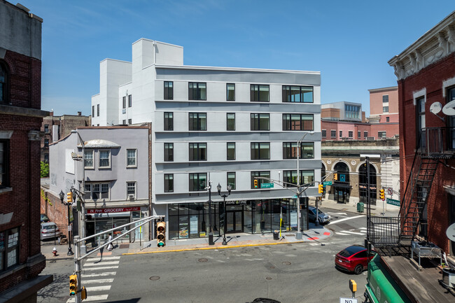 The North Star Apartments in Jersey City, NJ - Building Photo - Building Photo