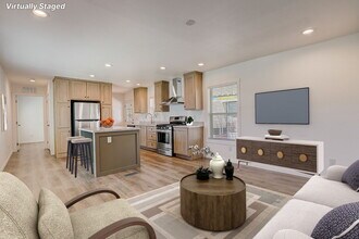 2627 S Lamb Blvd in Las Vegas, NV - Building Photo - Building Photo