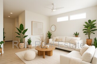 6041 E Valley Way in Cave Creek, AZ - Building Photo - Building Photo