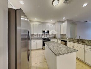 13536 Kitty Fork Rd, Unit 2-2108 in Orlando, FL - Foto de edificio - Building Photo