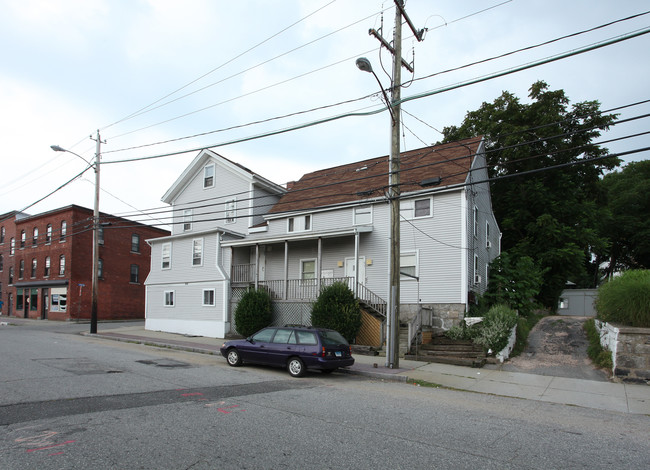 53-55 Shaw St in New London, CT - Building Photo - Building Photo